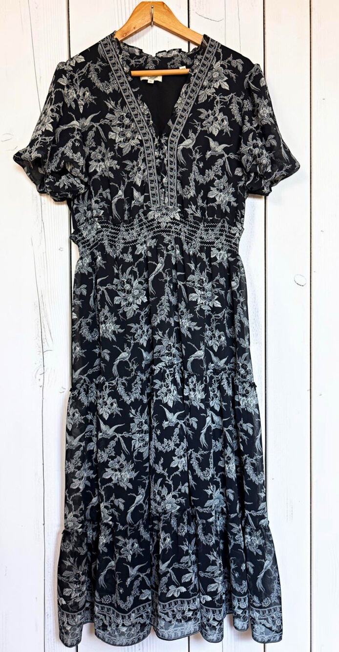 Max Studio Women's Floral Bird Tiered Maxi Dress V-Neck Size XL Preppy Boho